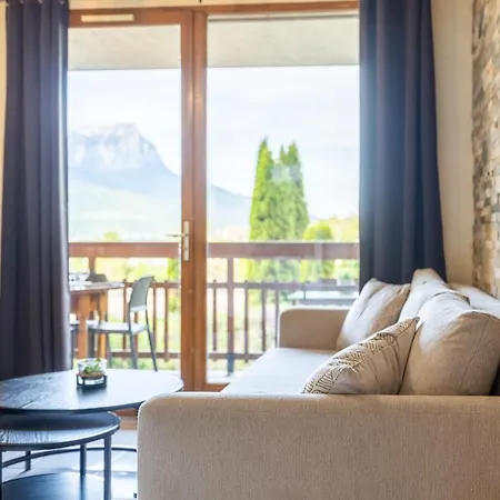 Bel 6 Couchages Au Plan D'eau D'embrun Apartament